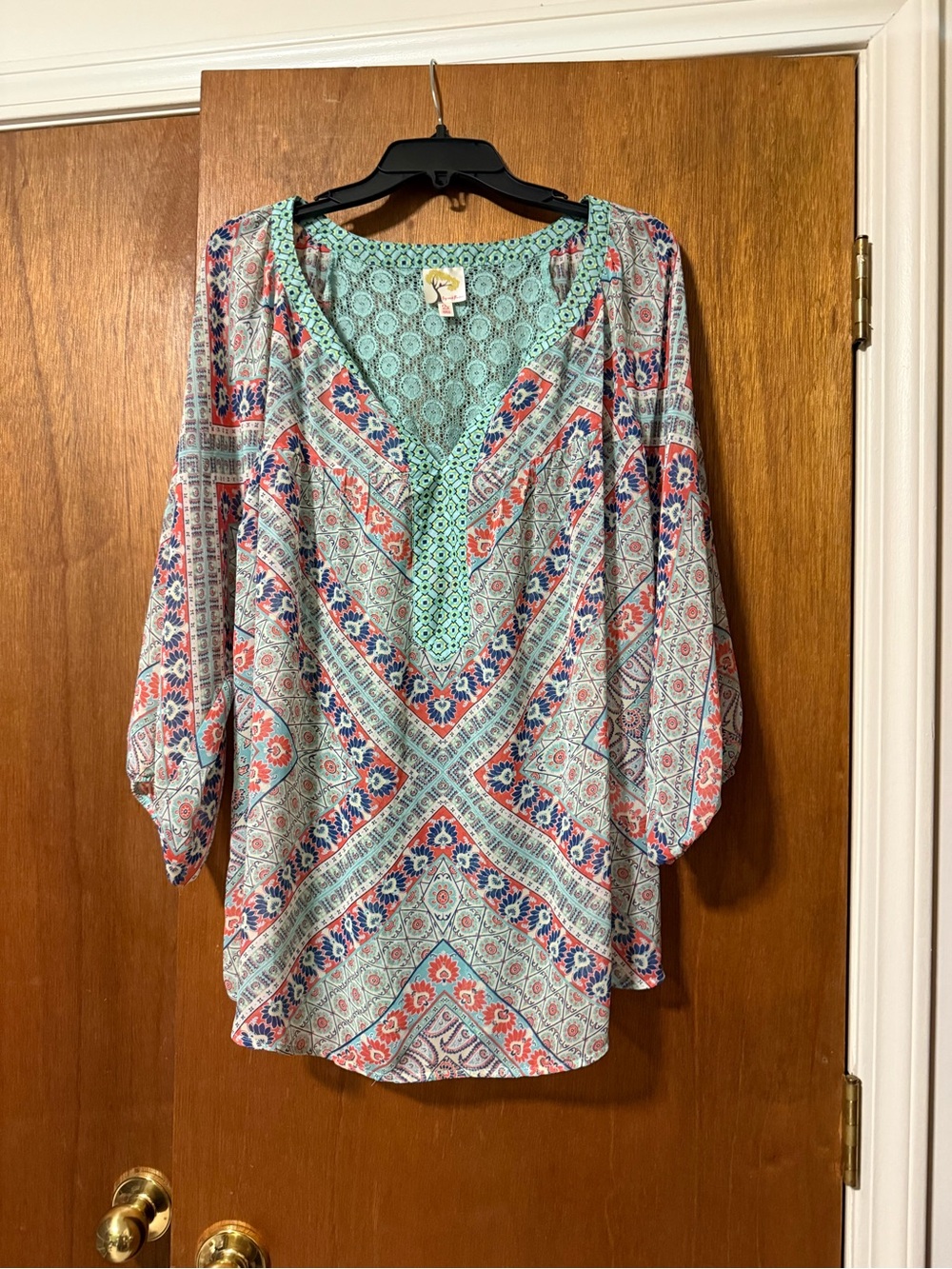 🐠 fig and flower Aqua and Coral Printed Boho Tunic with Crochet Trim